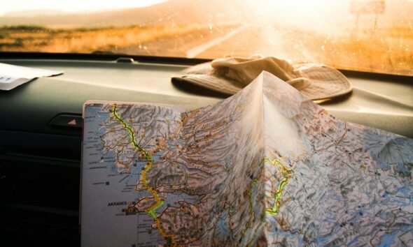 hoptraveler.com Travel Guides & Tips for Smart Explorers